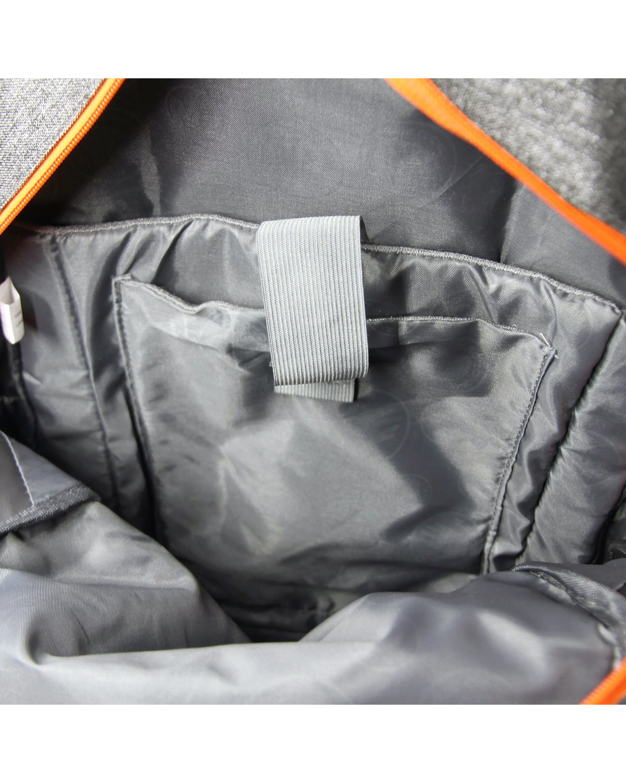 Edgemere 28L Lightweight Backpack - Grey - Image 4