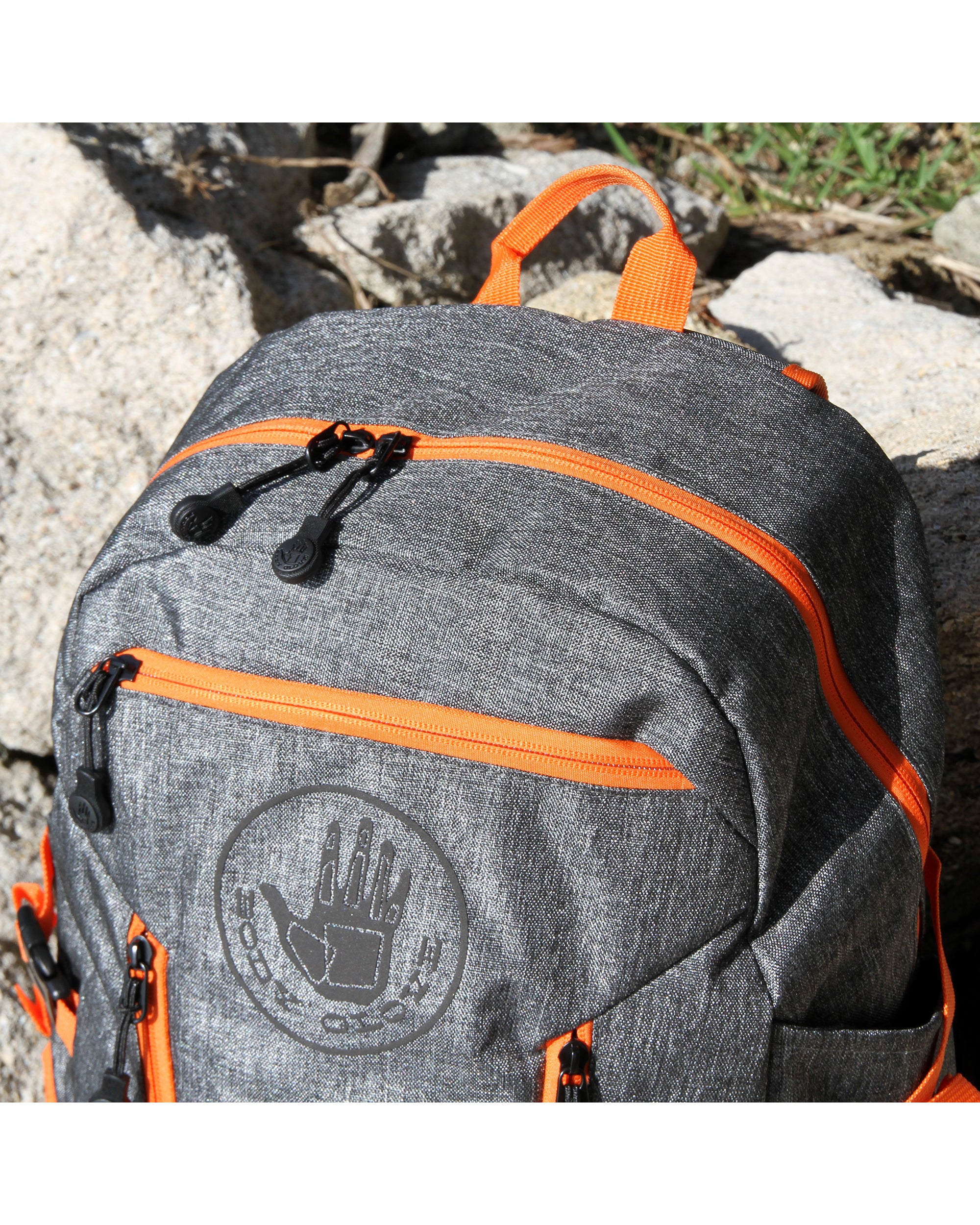 Edgemere 28L Lightweight Backpack - Grey - Image 7